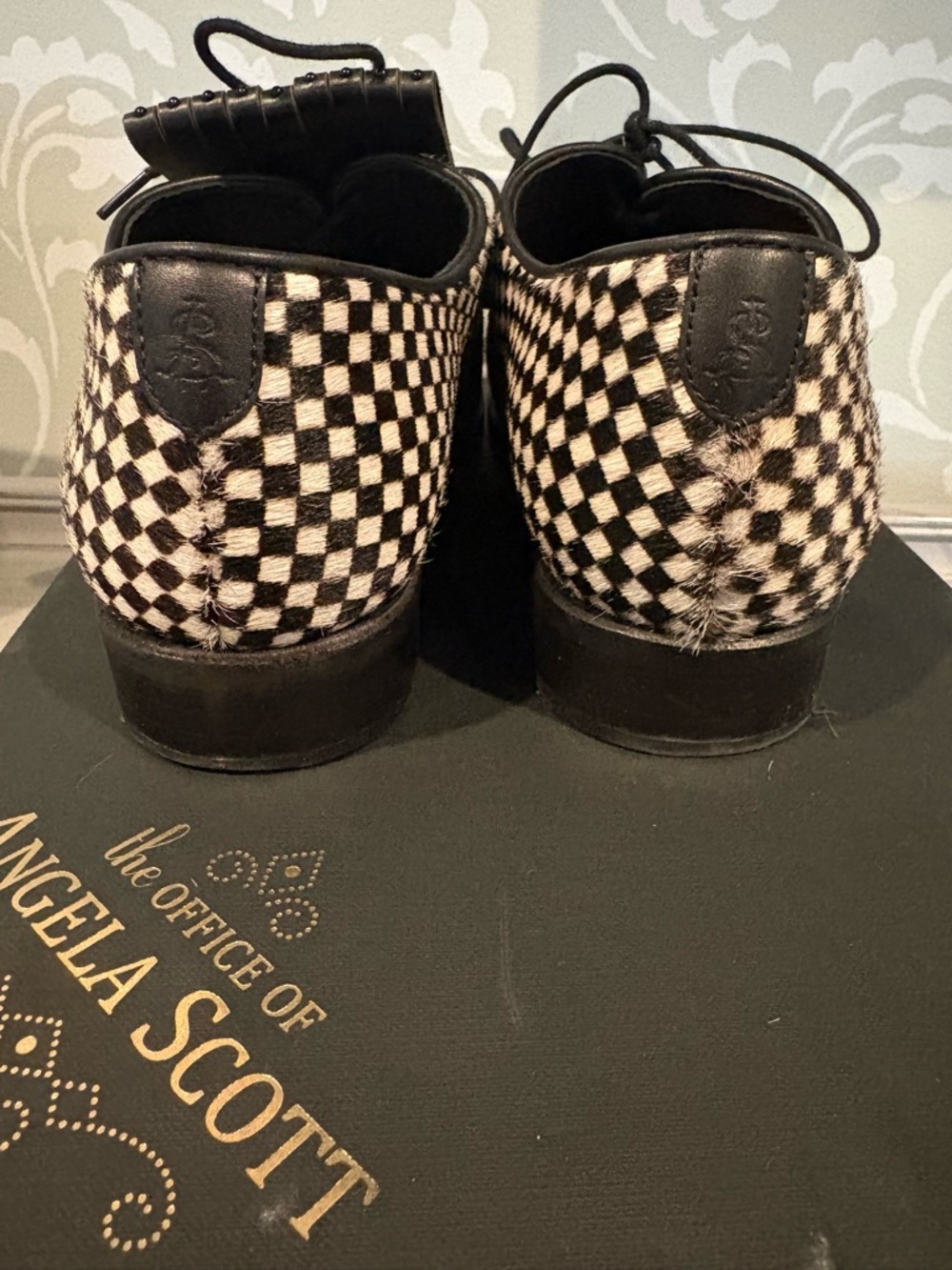 Office of Angela Scott Miss Jane Checkerboard Haircalf Oxford Loafer EU 39 - Picture 4 of 8